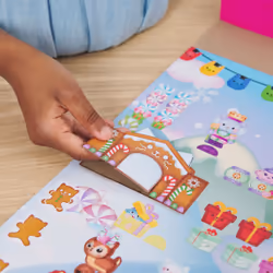 Gabby's Dollhouse , Advent Calendar 2023, 24 Surprise Toys with Figures, Stickers & Dollhouse Accessories, Kids Toys for Girls & Boys Ages 3+ - Additional view 5