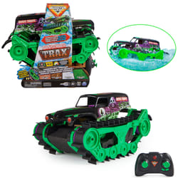 Monster Jam , Official Grave Digger Trax All-Terrain Remote Control Outdoor Vehicle, 1:15 Scale, Kids Toys for Boys and Girls Ages 4-6+