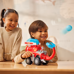 PAW Patrol Jungle Pups, Marshall Elephant Firetruck with Projectile Launcher, Toy Truck with Action Figure, Kids Toys for Boys & Girls Ages 3 and Up