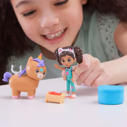 Gabby's Dollhouse , Gabby Girl and Kico the Kittycorn Toy Figures Pack, with Accessories and Surprise Kids Toys for Ages 3 and up