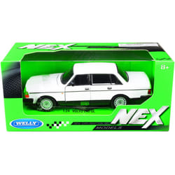 240 GL White NEX Models 1/24 Diecast Model Car by Welly 24102
