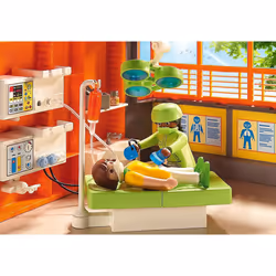 Playmobil 6657 City Life Furnished Children's Hospital