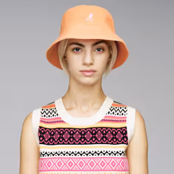 Kangol Bermuda Bucket - Papaya Milk/M