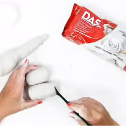 1kg Modelling Clay - White