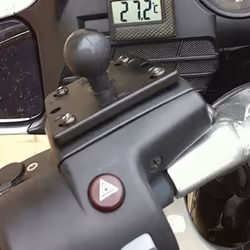 RAM Mounts Centered Reservoir Cover Ball Base