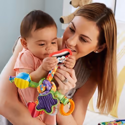 Lamaze Tug play knot baby hanging toy - Additional view 4