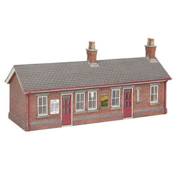 Scenecraft Lucston Station (Pre-Built)