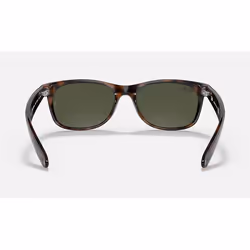Ray-Ban New Wayfarer Classic sunglasses Square - Additional view 5