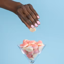 LONDONTOWN lakur Pink Palm nail polish 12 ml Gloss