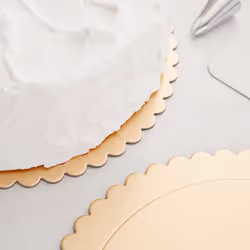 Juvale 12-Pack 10 Inch Round Cake Board  Gold Scalloped Cake Boards for Weddings  Birthdays  Baking and Desserts  Grease-Proof Pastry Board  Sturdy Di
