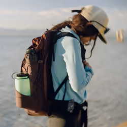 Peak Design Outdoor Backpack 34.5 L Bordeaux - Additional view 7