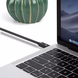 Plugable Technologies Thunderbolt 3 Cable 40Gbps Supports 100W (20V, 5A) Charging, 2.6ft / 80cm Thunderbolt-Certified USB C Compatible - Driverless - Additional view 5