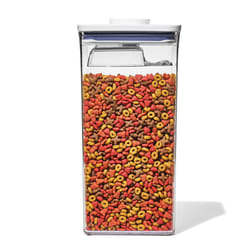 OXO Good Grips Pet POP Container - 6.0 Qt/5.7 L with Half Scoop Ideal for up to 6.5lbs of Dog Food or 4.5lbs of Cat Food  Airtight Dog and Cat Food St