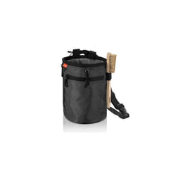 Climbing Chalk Bag with Chalk Brush, Waterproof Nylon Bouldering Chalk Bag Bucket with 2 Large Zippered Storage Pockets
