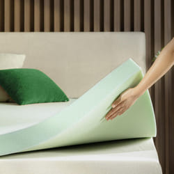 ZINUS 4 Inch Green Tea Memory Foam Mattress Topper  Smaller  More Convenient WonderBox Packaging  PressureRelieving Layers  Cer