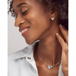 Kendra Scott Ari Heart Stud Earrings for Women  Fashion Jewelry  Rhodium-Plated  Platinum Drusy