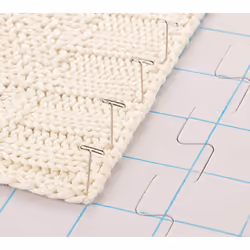 Juvale Extra Thick Blocking Mats for Knitting & Crochet 9 Pack with 200 T Pins and Storage Bag (12.5 in)