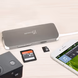 j5create JCD383 USB-C™ 9-in-1 Multi Adapter, Silver and White - Additional view 5
