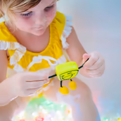 glo Alex Pal Bath figure toy Yellow