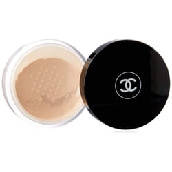 Chanel Poudre Universelle Libre Powder  30 Naturel  1 Ounce