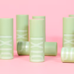 +HYDRA LIPTREAT - Rosette 0.16 oz / 4.8 g