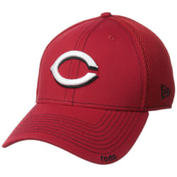 MLB Cincinnati Reds Neo Fitted Baseball Cap  Scarlet  Small/Medium