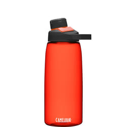 camelBak chute Mag BPA Free Water Bottle with Tritan Renew - Magnetic cap Stows While Drinking, 32oz, Fiery Red