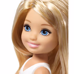 Barbie Club Chelsea Doll and Pet Picnic