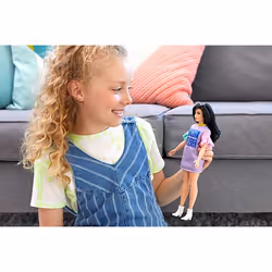 Barbie Fashionistas FXL60 doll