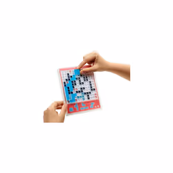 GDJ86 Blokus One-Player Travel, Fun and Challenging Strategy Kids and Adults, with Game Board, 21 Snap-Fit Pieces and 48 Puzzle Cards, Makes a Gift