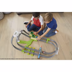 Hot Wheels Mario Kart Circuit Lite Track Set - Additional view 4