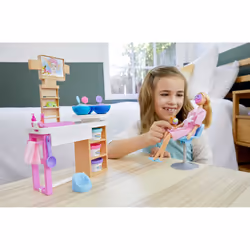 Barbie Face Mask Spa Day Playset - Additional view 5