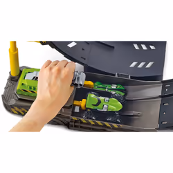 Hot Wheels Monster Trucks: Epic Loop Challenge