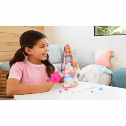 Barbie Dreamtopia Twist 'N Style Doll And Accessories - Additional view 7