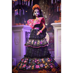 Barbie GXL27 doll