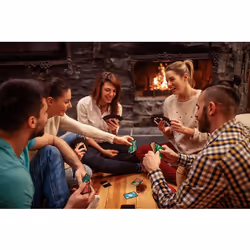 Games UNO Iconic 2000'S playing cards