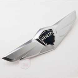 2015 Hyundai Genesis Sedan Wing Tailgate Emblem -