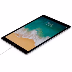 Apple Lightning to USB-C Cable (2 m)