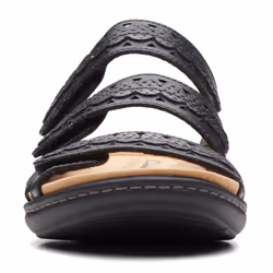 Clarks Collection Women's Laurieann Cove flats-sandals  Black Leather
