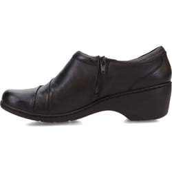 Clarks Women's Channing Ann Slip-On Loafer  Black Leather  9 Wide