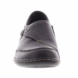 Clarks womens Ashland Lane Q Slip On Loafer  Black  6.5 X-Wide US