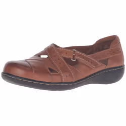 clarks womens Ashland Spin Q Slip On Loafer  Tan  6 X-Wide US