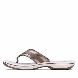 Clarks Women's Breeze Sea Flip-Flop  Pewter Synthetic  8