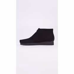 Clarks Men's Wallabee Boot Boot  black suede  090 M US