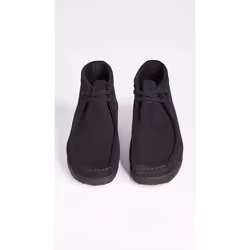 Clarks Men's Wallabee Boot Boot  black suede  090 M US