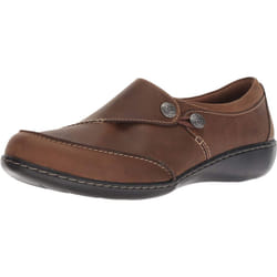 Clarks Women's Ashland Lane Q Loafer  dark tan leather  080 M US