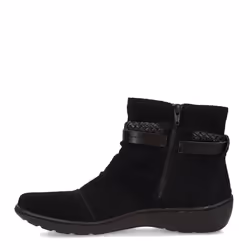Clarks Women's Cora Braid Boot Ankle Black Suede 9