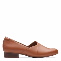 Clarks Women's Juliet Palm Loafer  Caramel  8