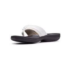 Clarks Women's Breeze Sea Flip-Flop  White Synthetic/Black Sole  11