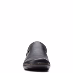 Clarks womens Cora Poppy Loafer  Black Tumbled  8 US